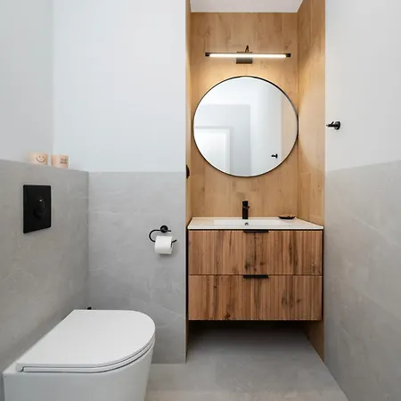 Apartman Manufaktura - 76m2, Parking, Aircon - By Rentujemy *