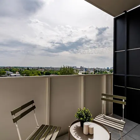 Manufaktura - 76m2, Parking, Aircon - By Rentujemy Apartman Łódź