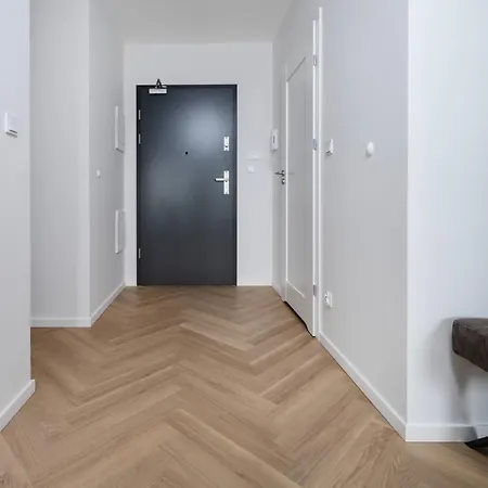 Manufaktura - 76m2, Parking, Aircon - By Rentujemy *