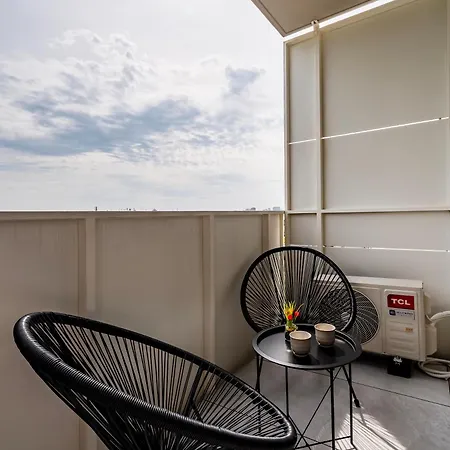 Manufaktura - 76m2, Parking, Aircon - By Rentujemy *