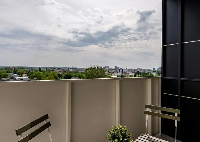 Manufaktura - 76m2, Parking, Aircon - By Rentujemy شقة وودج