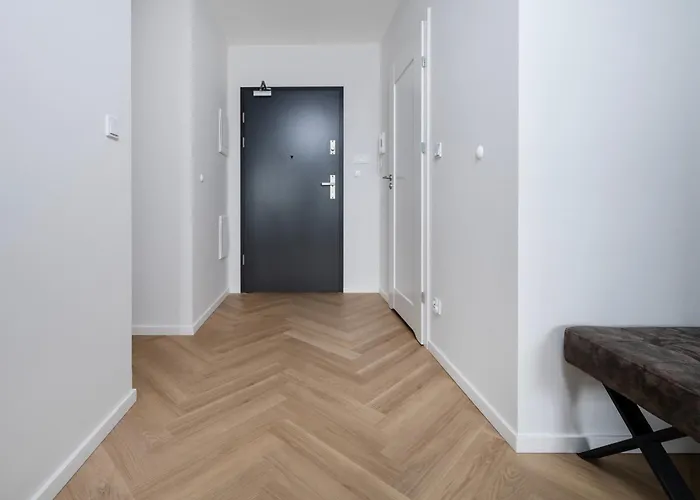 Manufaktura - 76m2, Parking, Aircon - By Rentujemy *