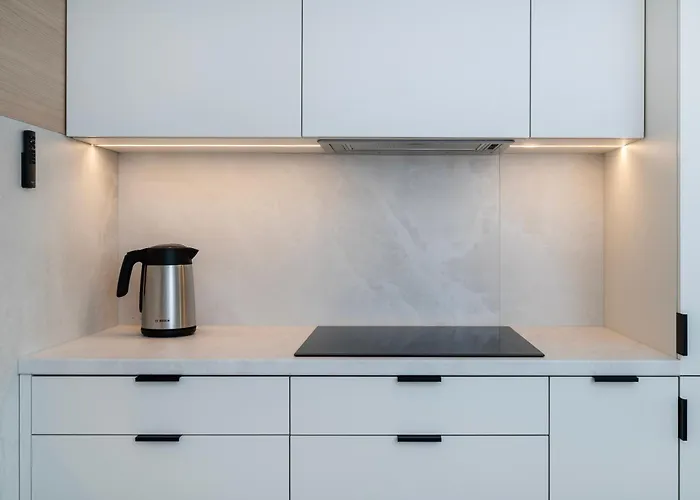 شقة Manufaktura - 76m2, Parking, Aircon - By Rentujemy