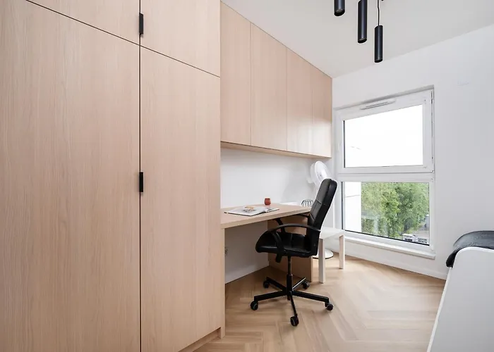 شقة Manufaktura - 76m2, Parking, Aircon - By Rentujemy وودج